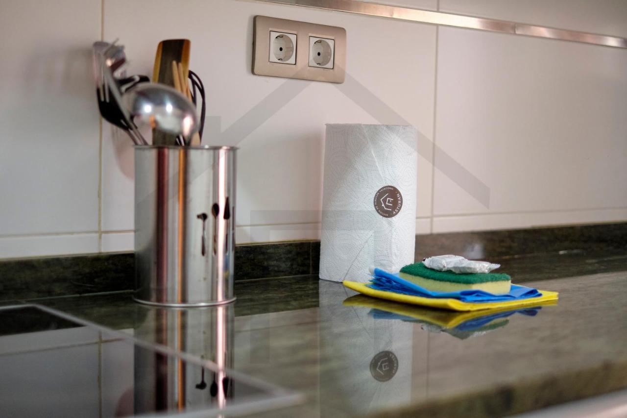 Apartamento Candelaria - Lujo A Un Paso Del Centro Oviedo Ngoại thất bức ảnh