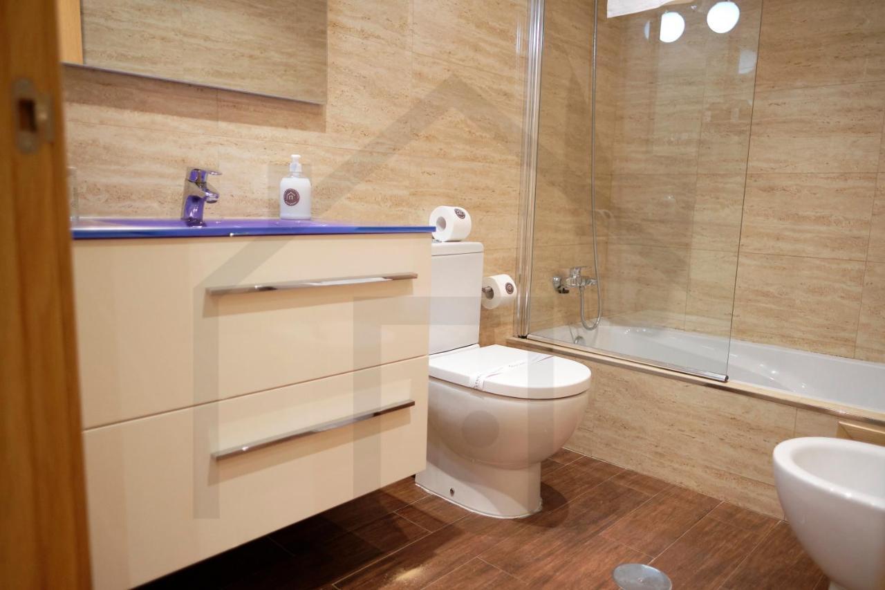 Apartamento Candelaria - Lujo A Un Paso Del Centro Oviedo Ngoại thất bức ảnh